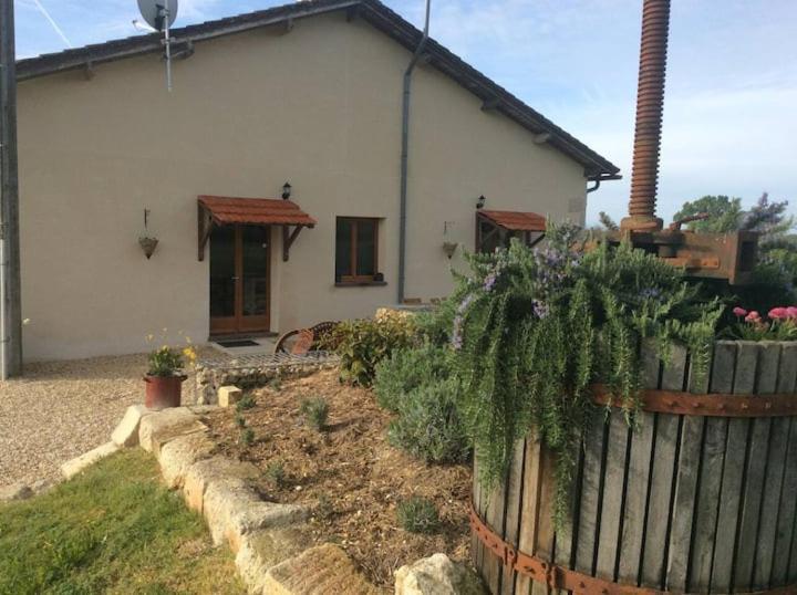 Gite Charbonnaud Laprade  Exterior foto