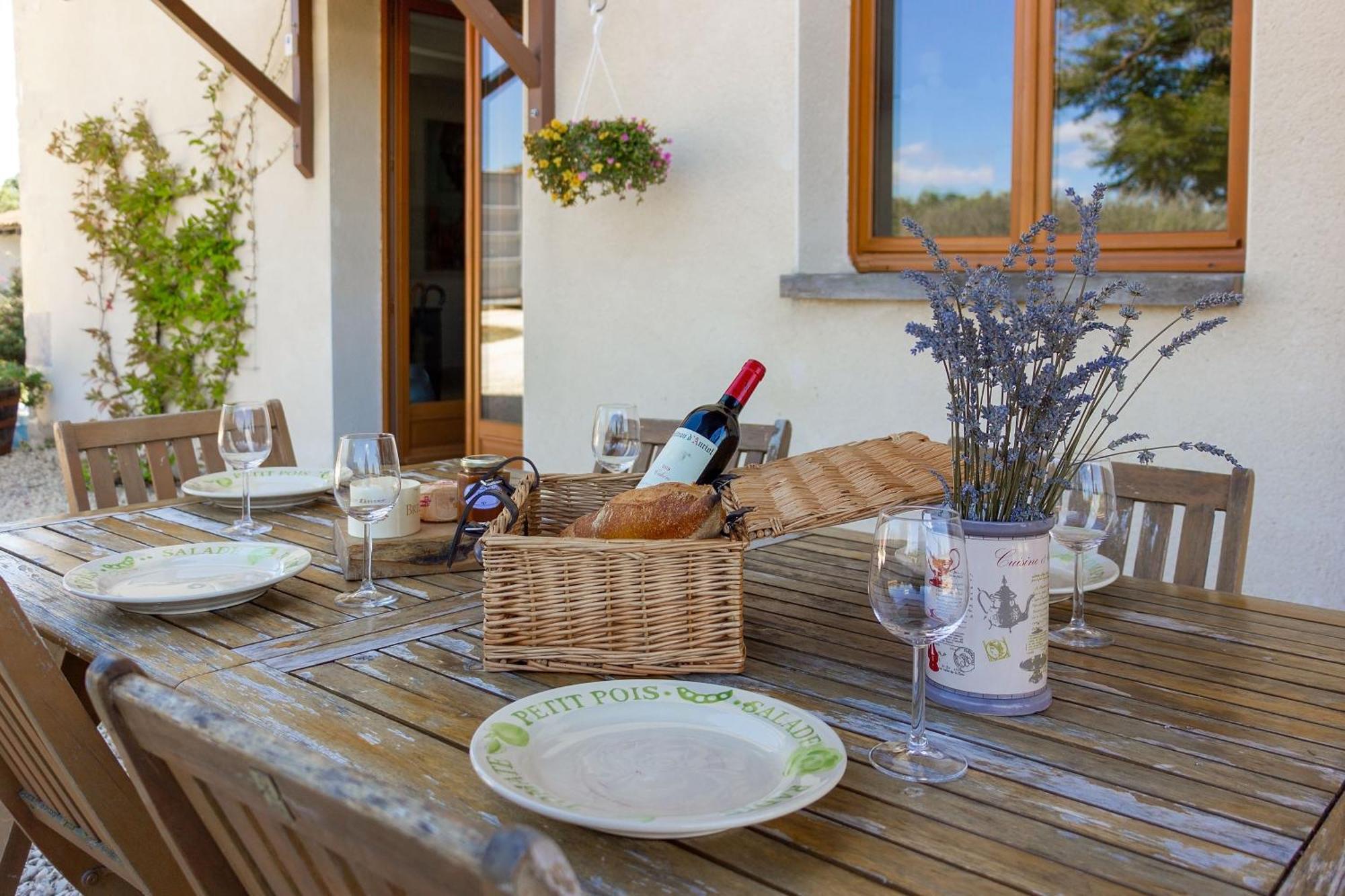 Gite Charbonnaud Laprade  Exterior foto
